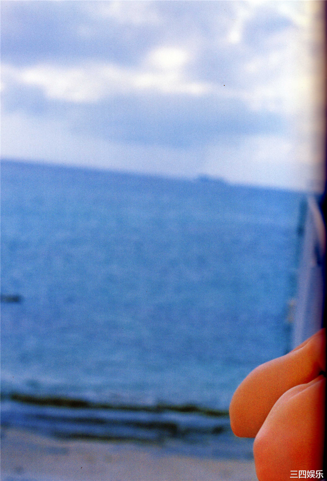 龟井绘里写真集《20はたち》高清全本