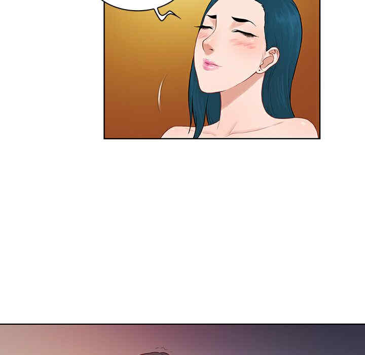 被女神环绕的男人