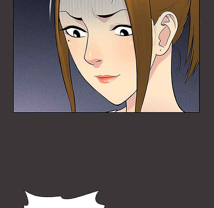 被女神环绕的男人