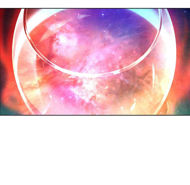 被女神环绕的男人