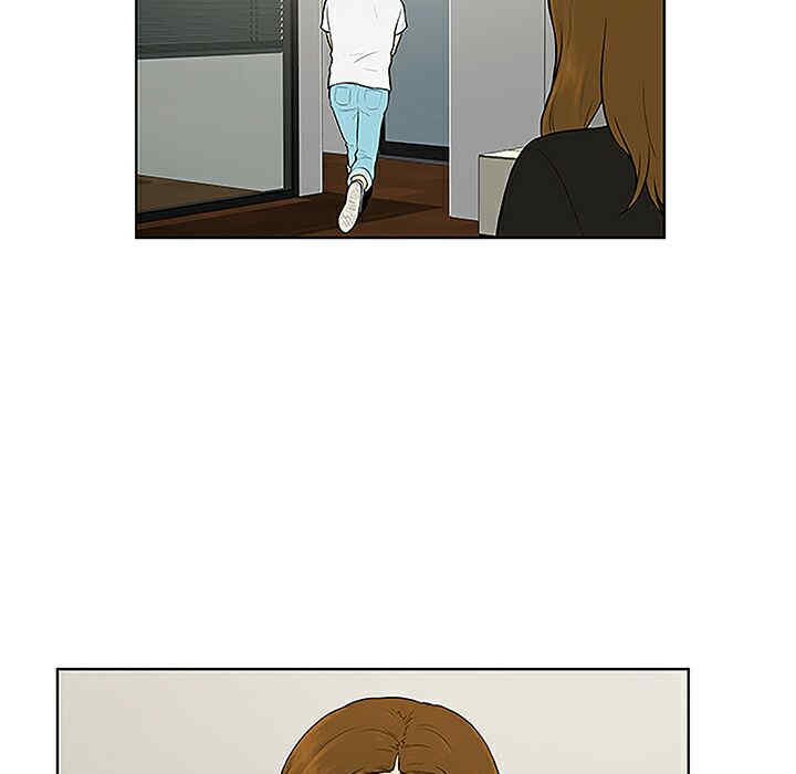 被女神环绕的男人