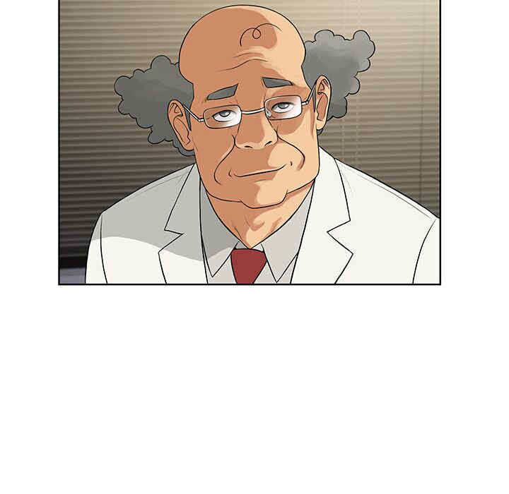 被女神环绕的男人