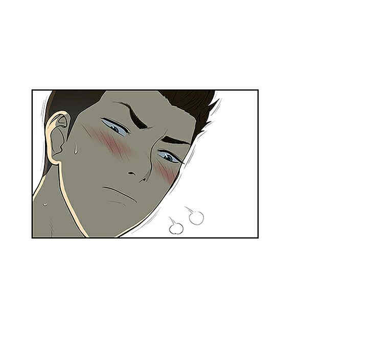 被女神环绕的男人