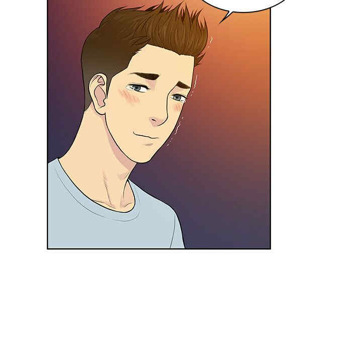 被女神环绕的男人