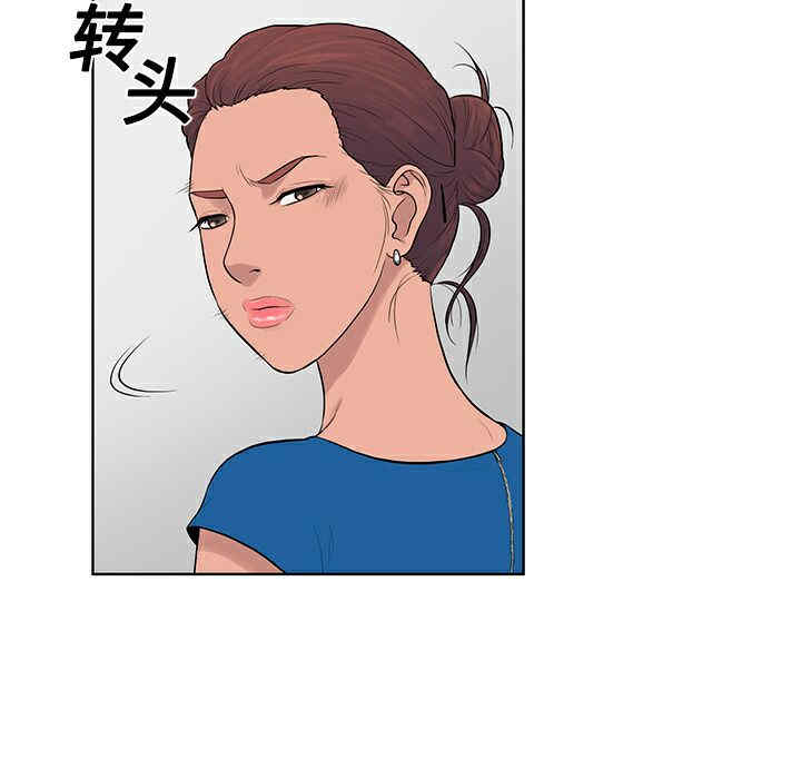 被女神环绕的男人