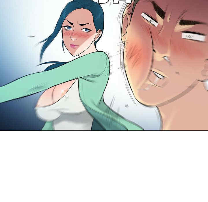 被女神环绕的男人