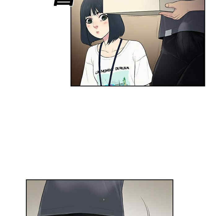 被女神环绕的男人