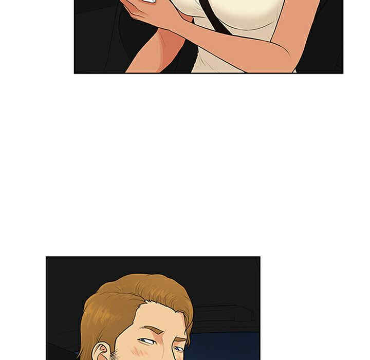 被女神环绕的男人