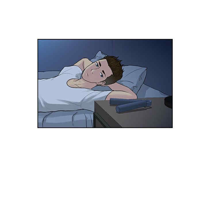 被女神环绕的男人