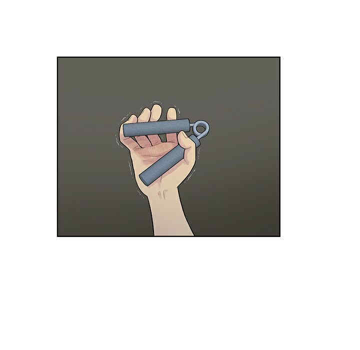 被女神环绕的男人