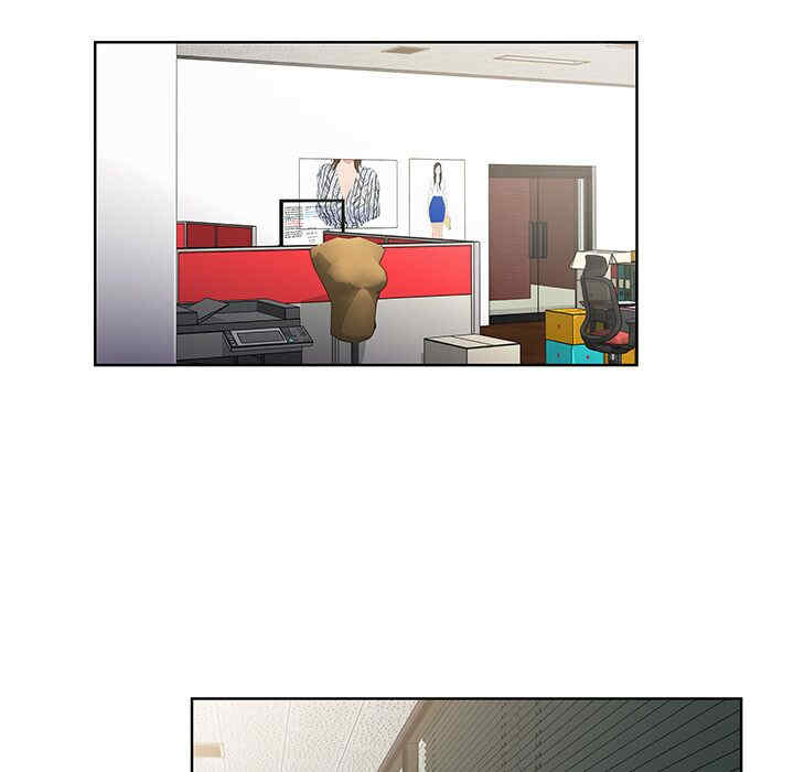 被女神环绕的男人