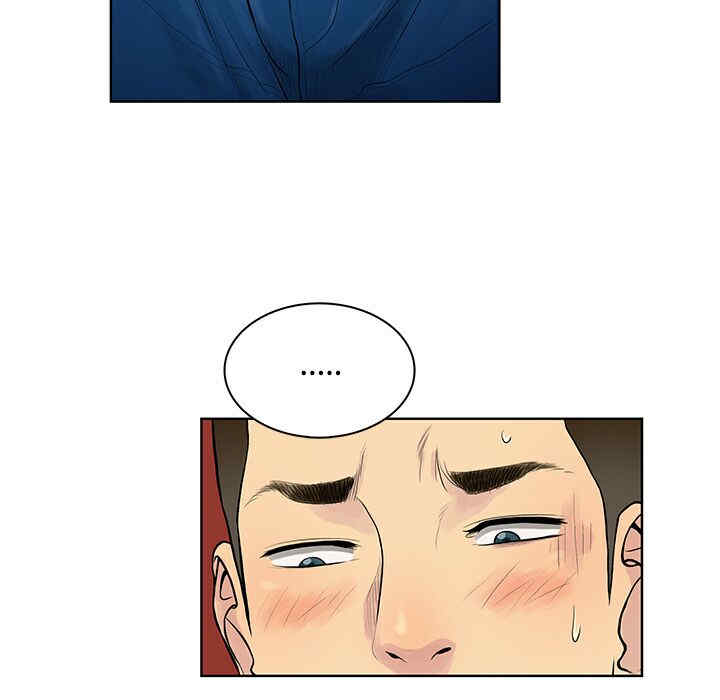 被女神环绕的男人