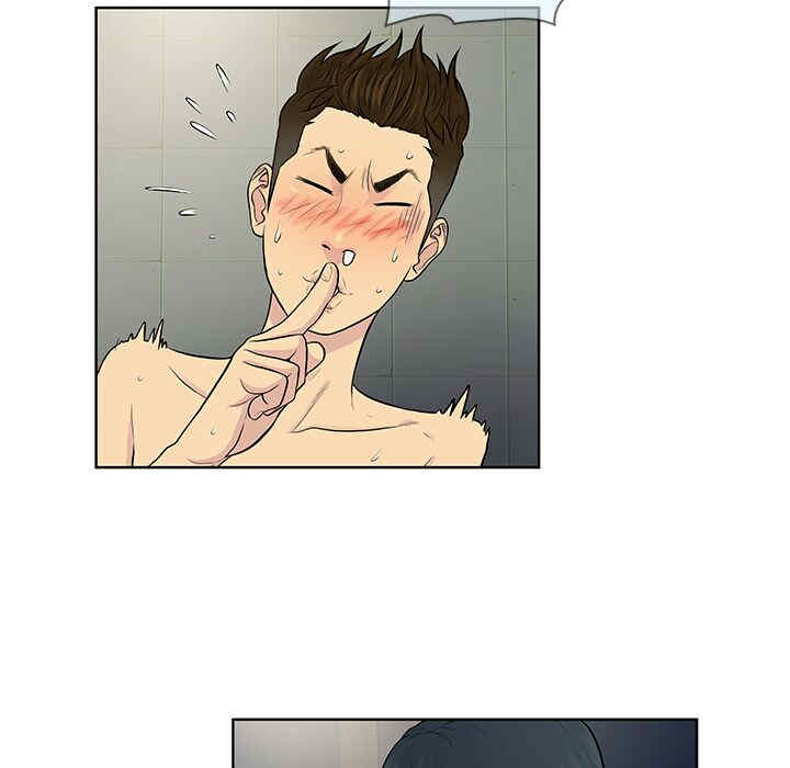 被女神环绕的男人