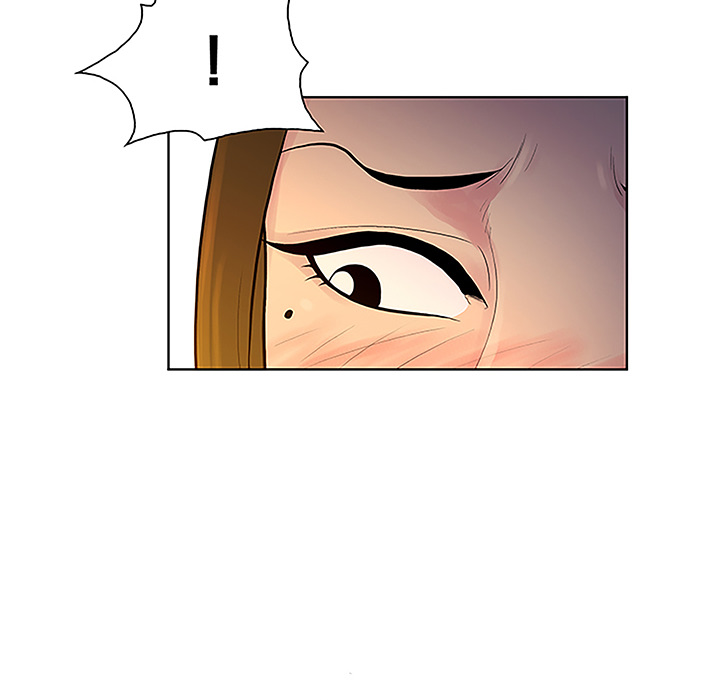 被女神环绕的男人