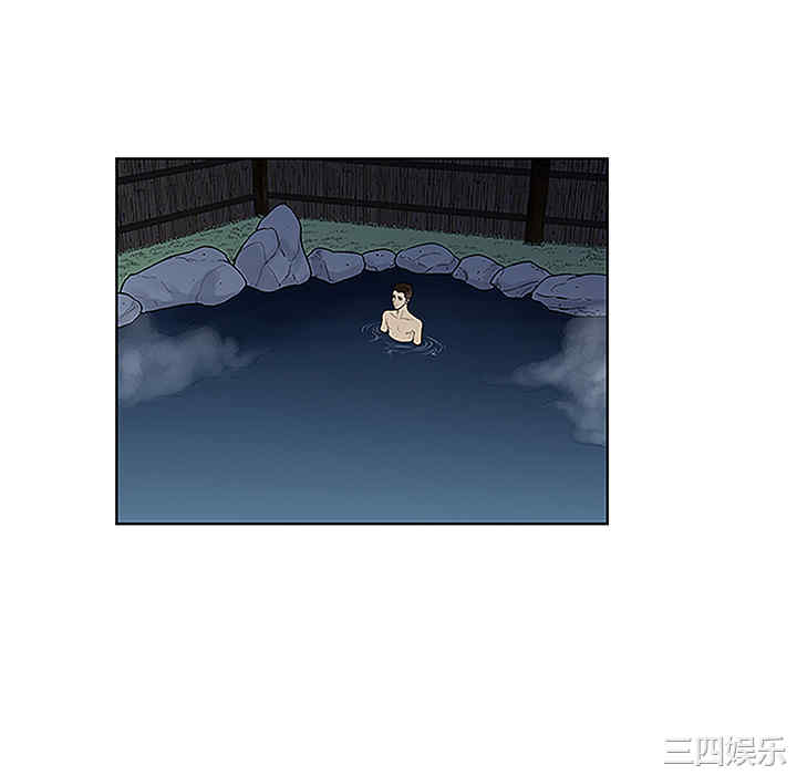 被女神环绕的男人