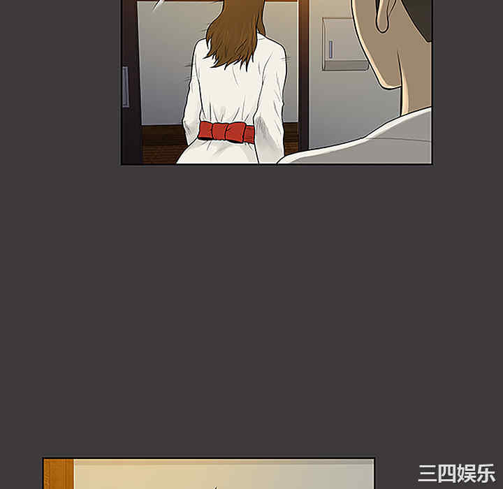 被女神环绕的男人