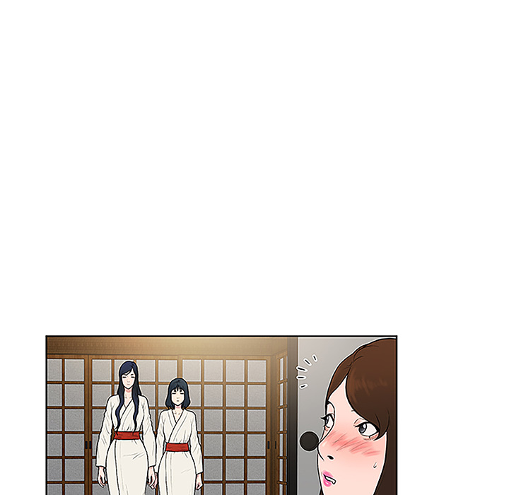 被女神环绕的男人