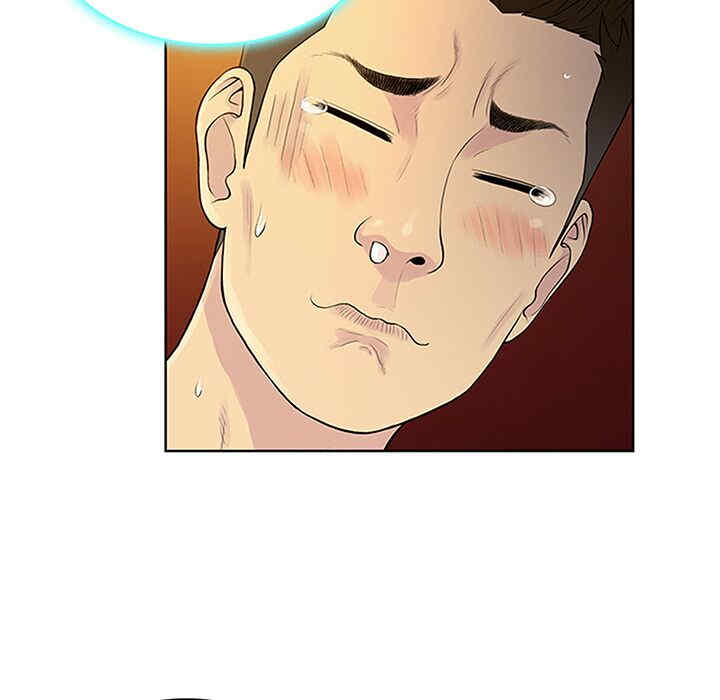 被女神环绕的男人