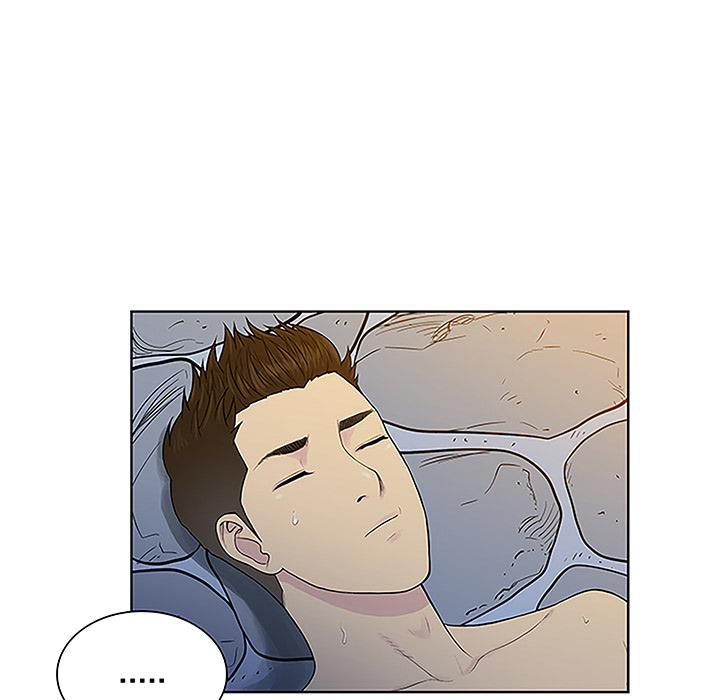 被女神环绕的男人