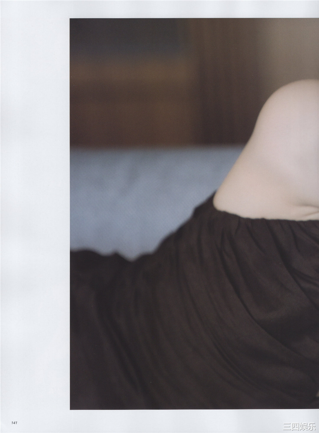 白石麻衣写真集《乃木坂46卒業記念メモリアルマガジン》高清全本