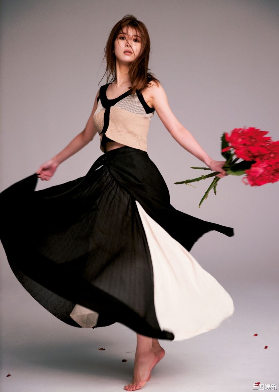 马场富美加写真集《ふみかのまんなか》高清全本