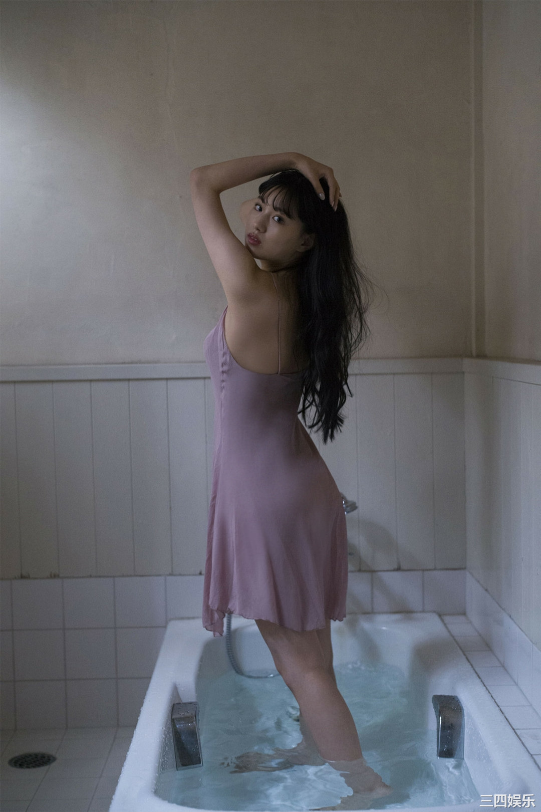 鹤岛乃爱写真集《秘密》高清全本