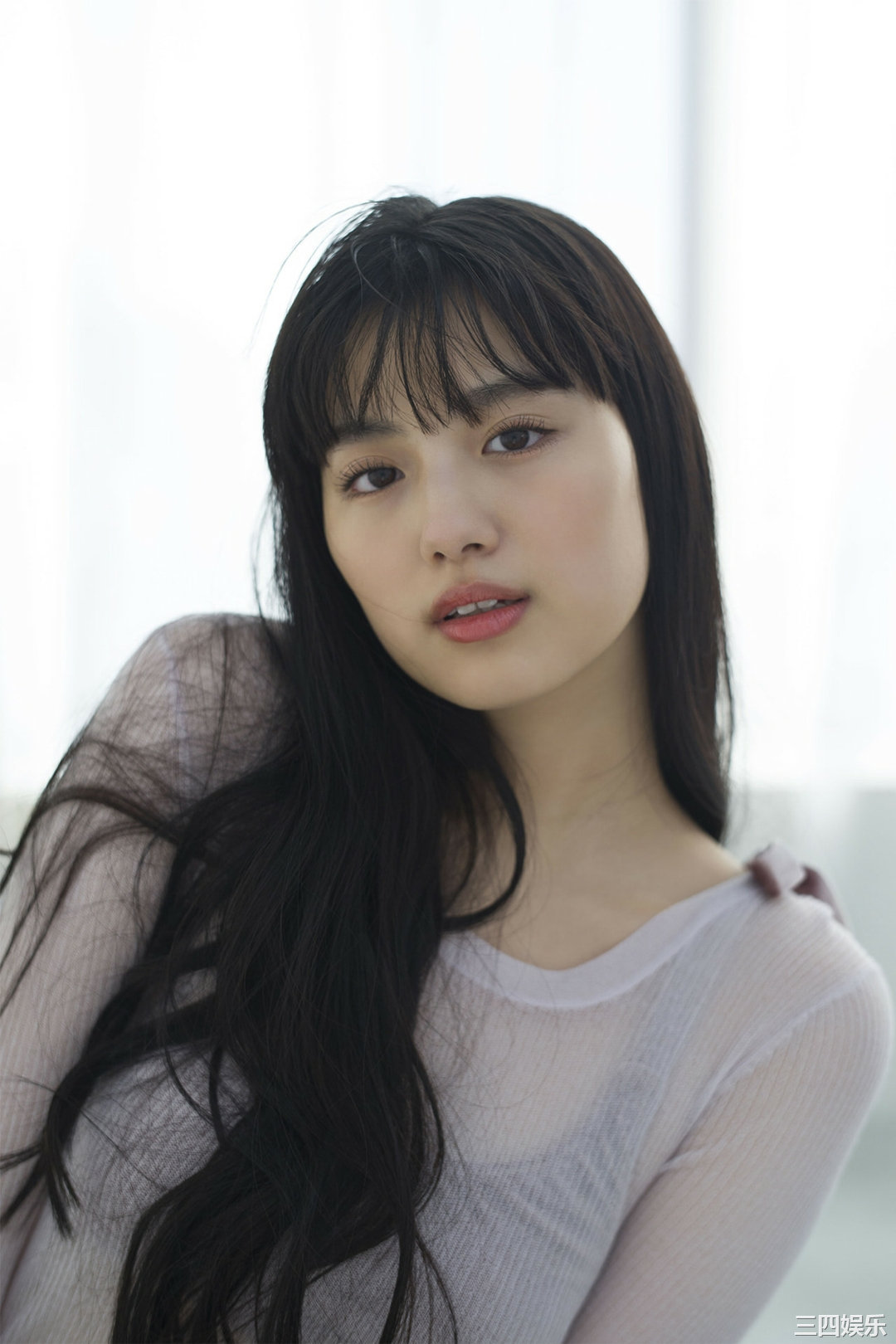 鹤岛乃爱写真集《秘密》高清全本