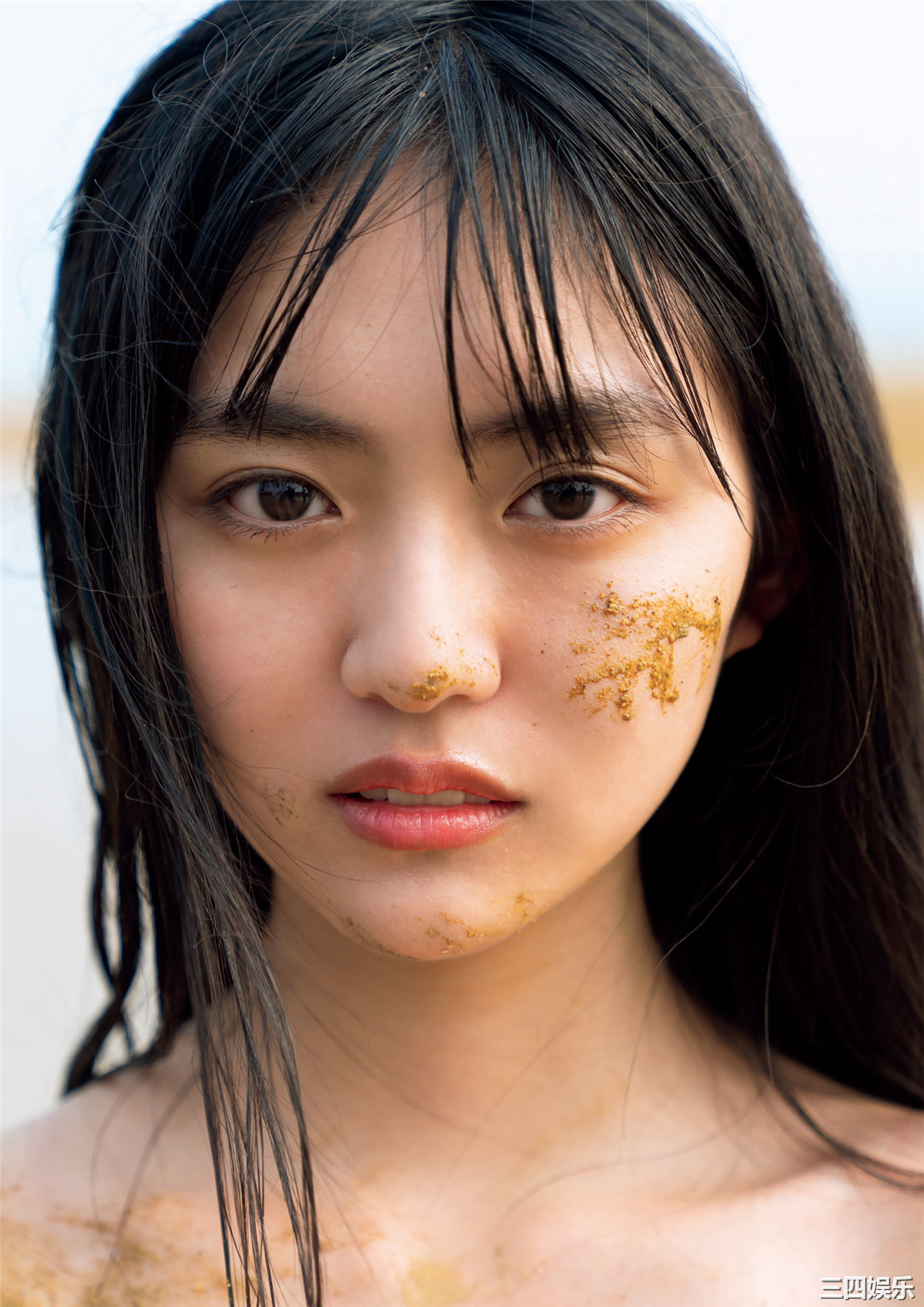 丰田露娜1ST写真集《月－Ｌｕｎａ－》高清全本