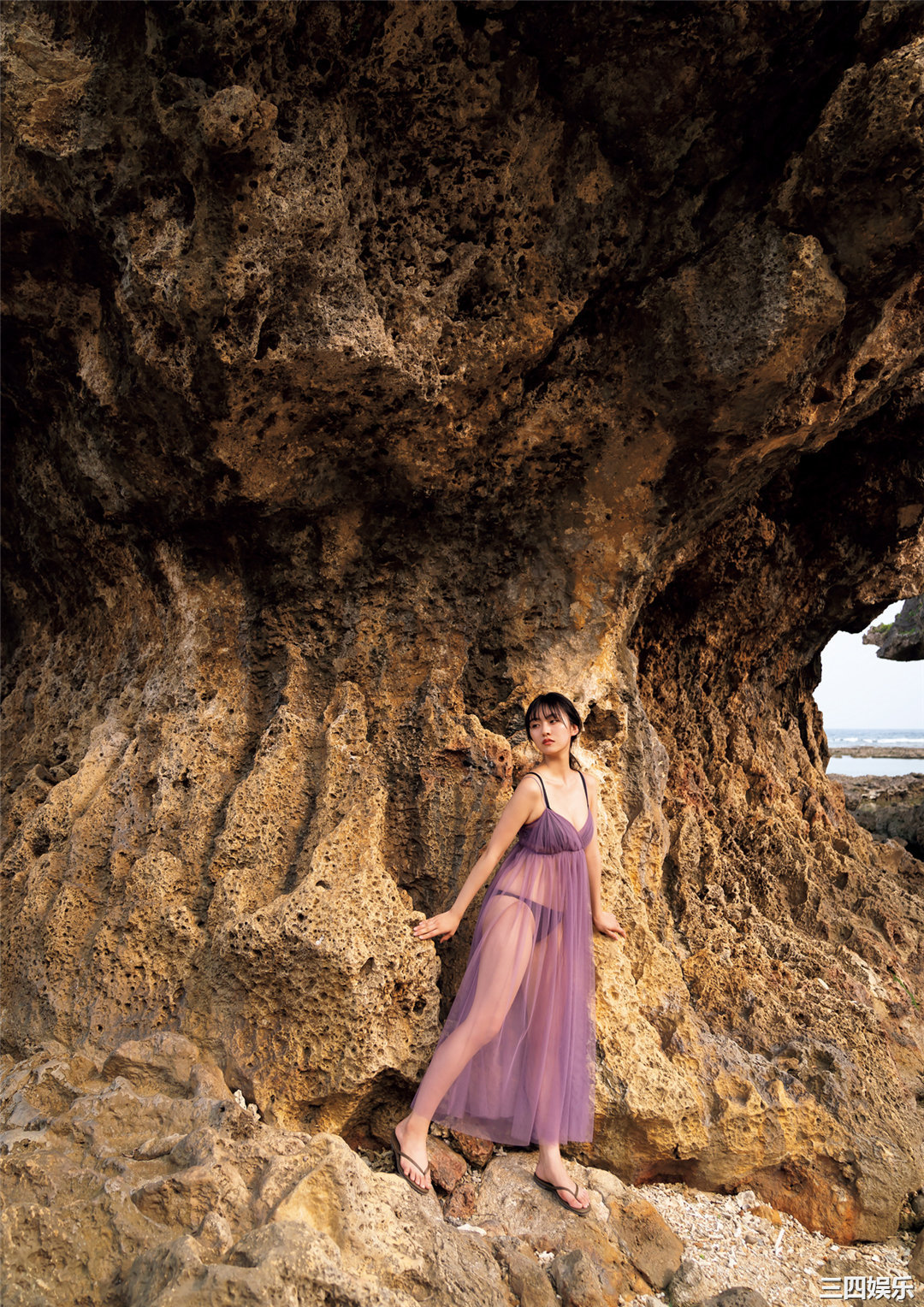 丰田露娜1ST写真集《月－Ｌｕｎａ－》高清全本