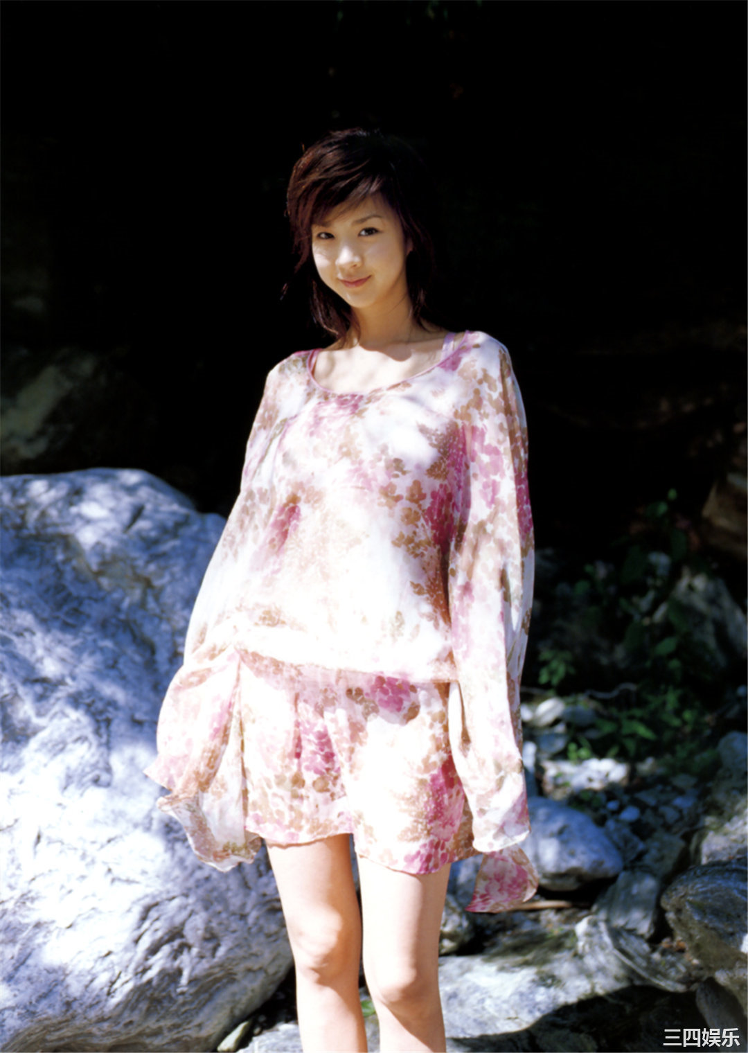 星野亚希写真集《秘桃》高清全本