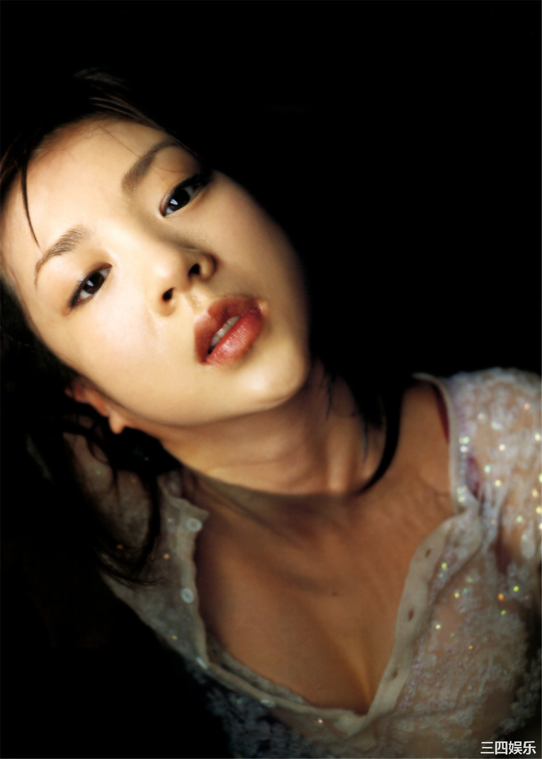 星野亚希写真集《秘桃》高清全本