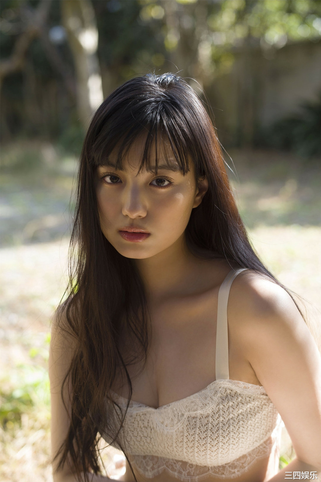 鹤岛乃爱写真集《秘密》高清全本