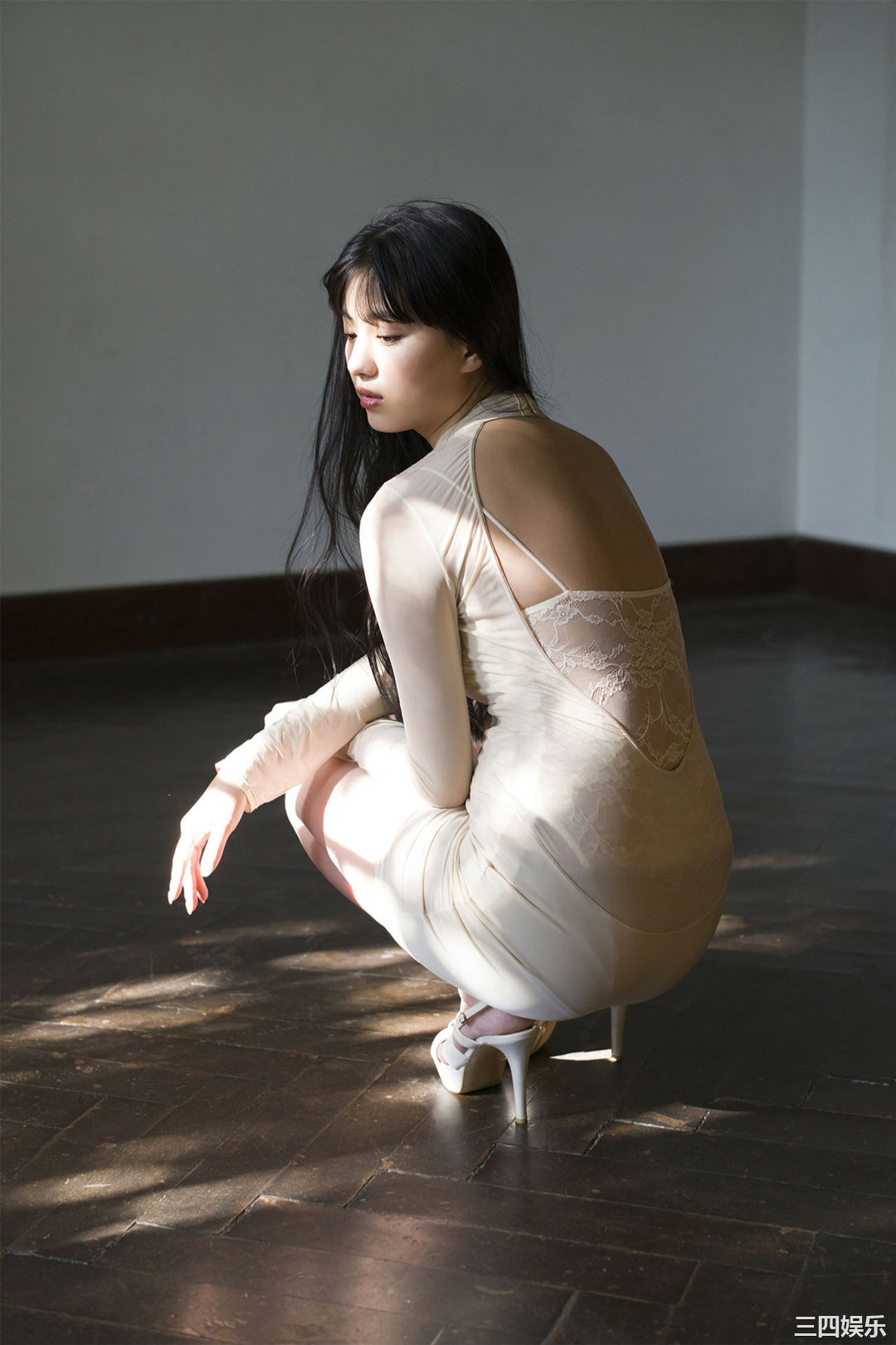 鹤岛乃爱写真集《秘密》高清全本