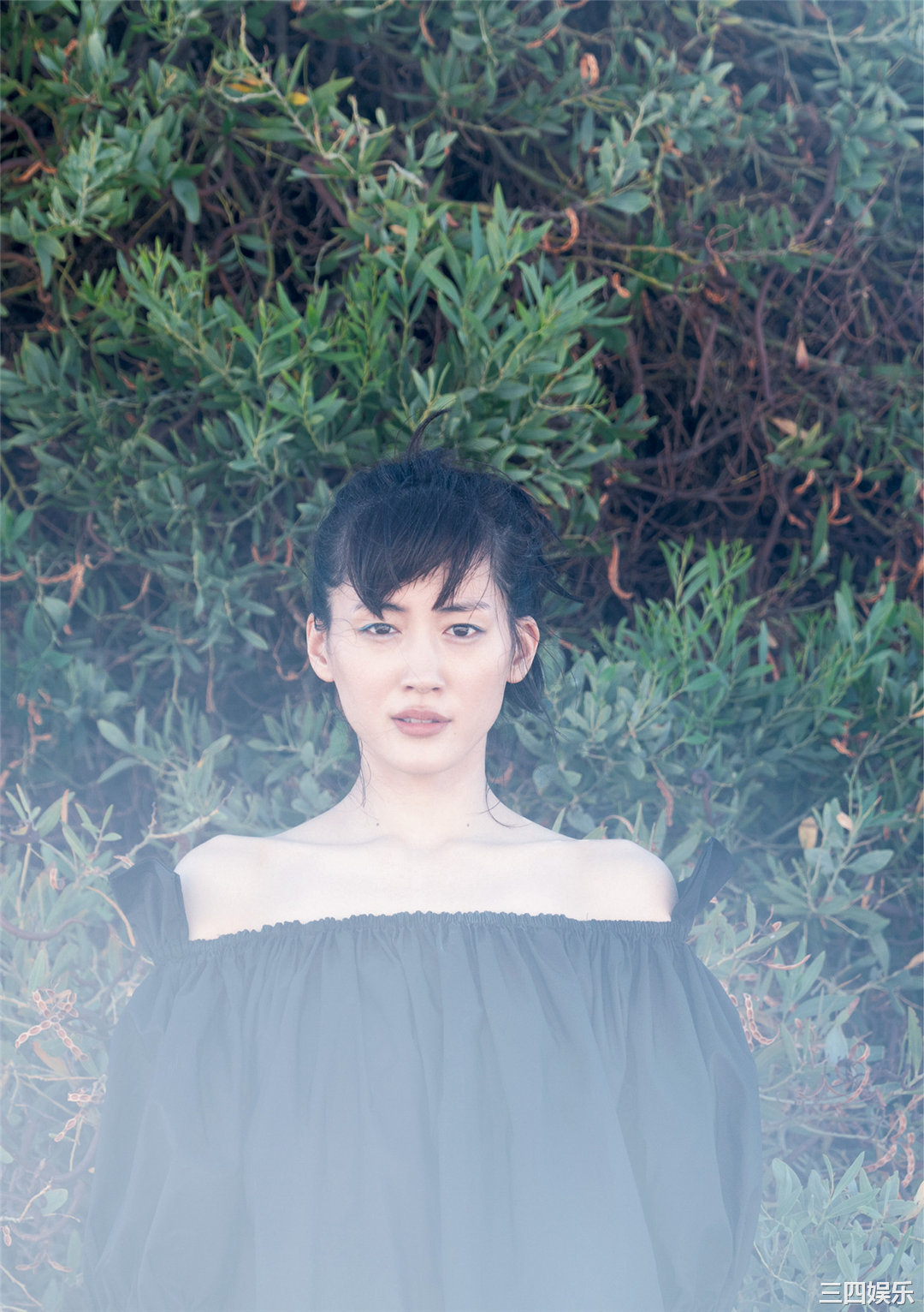 绫濑遥写真集《ハルカノイセカイ０４》高清全本