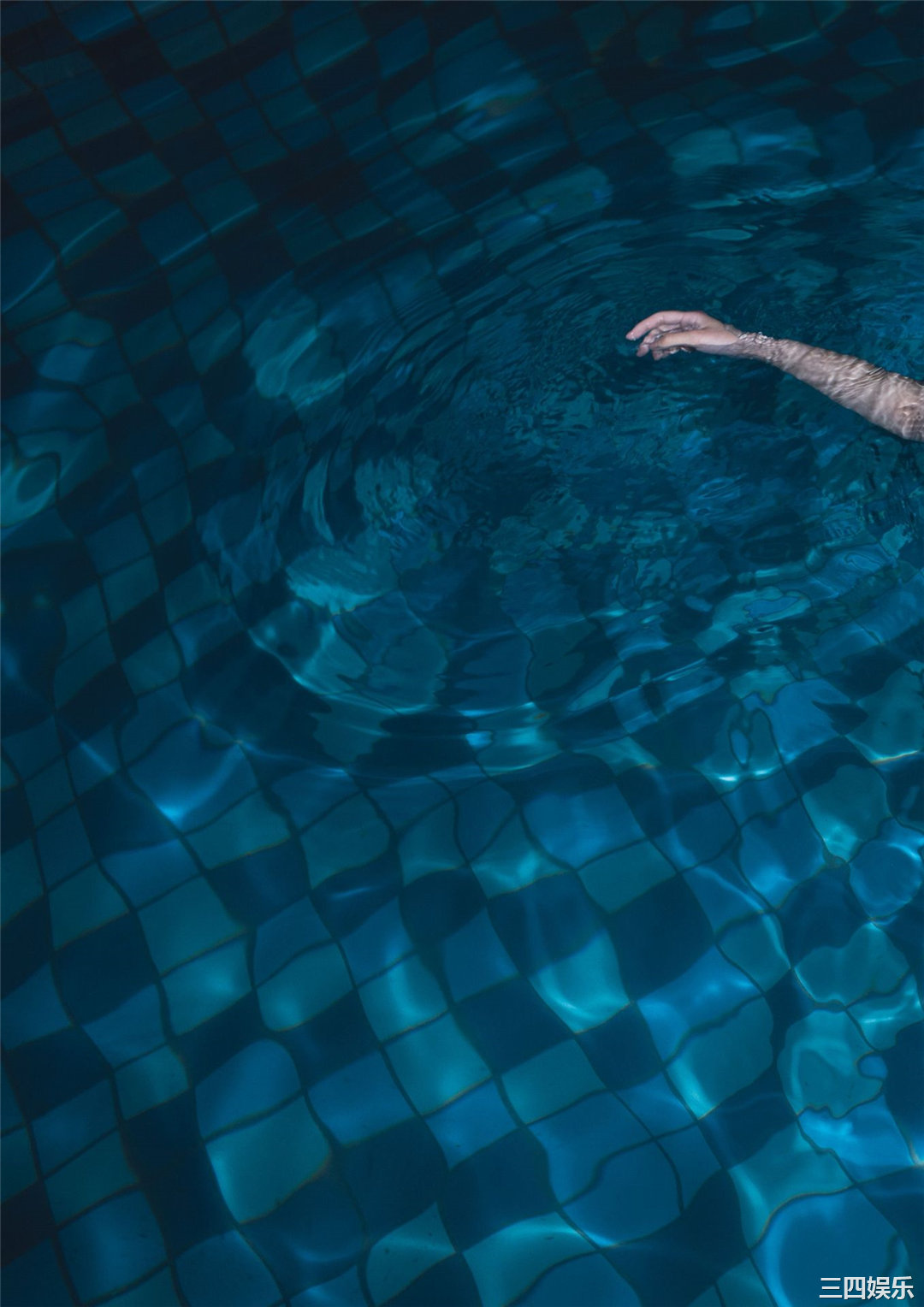 高崎加奈美1ST写真集《カナミノナカミ》高清全本