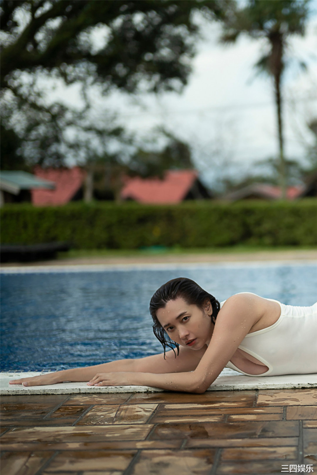 山崎真实写真集《ひとときの恋人》高清全本