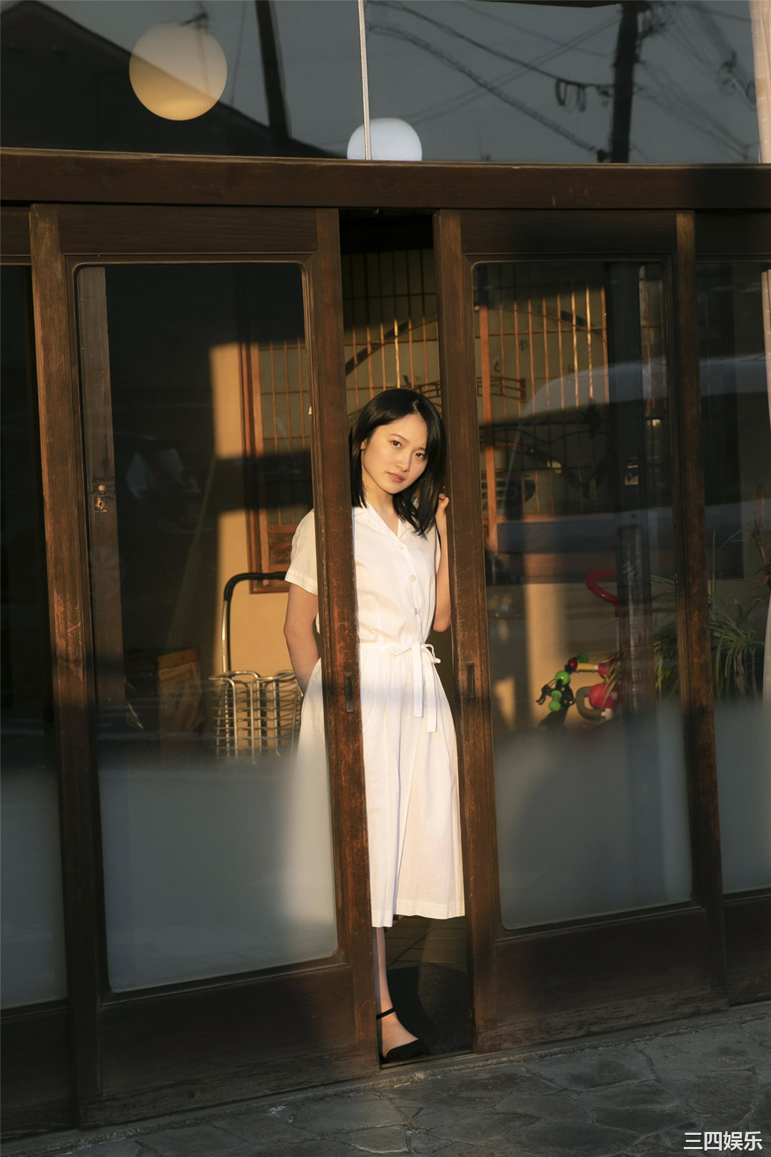 森户知沙希写真集《[Hello! Project Digital Books] Vol.207 Chisaki Morito 森戸知沙希》高清全本