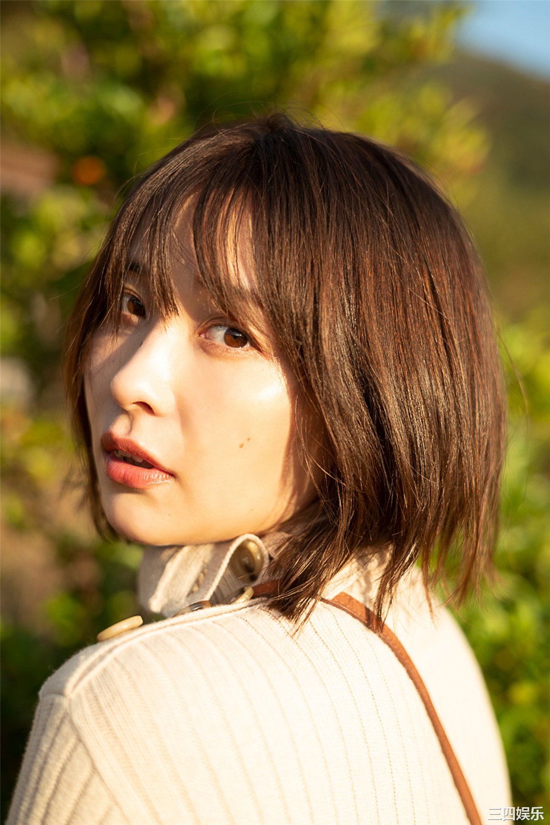 山崎真实写真集《ひとときの恋人》高清全本