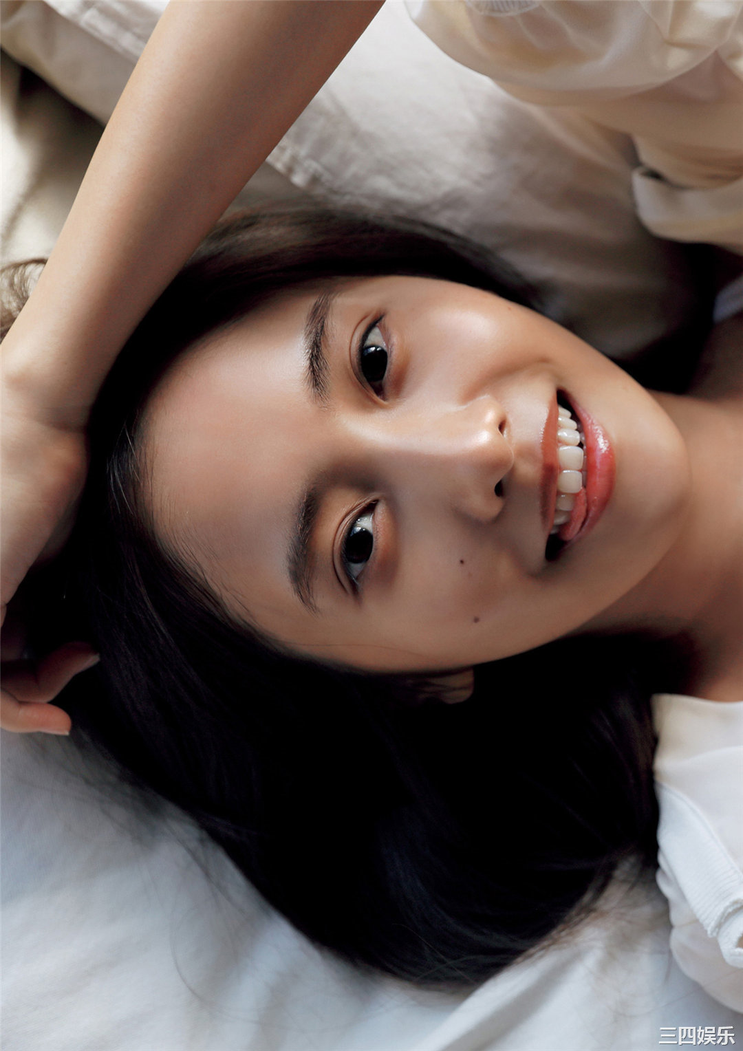 佐野雏子写真集《COLORS》高清全本