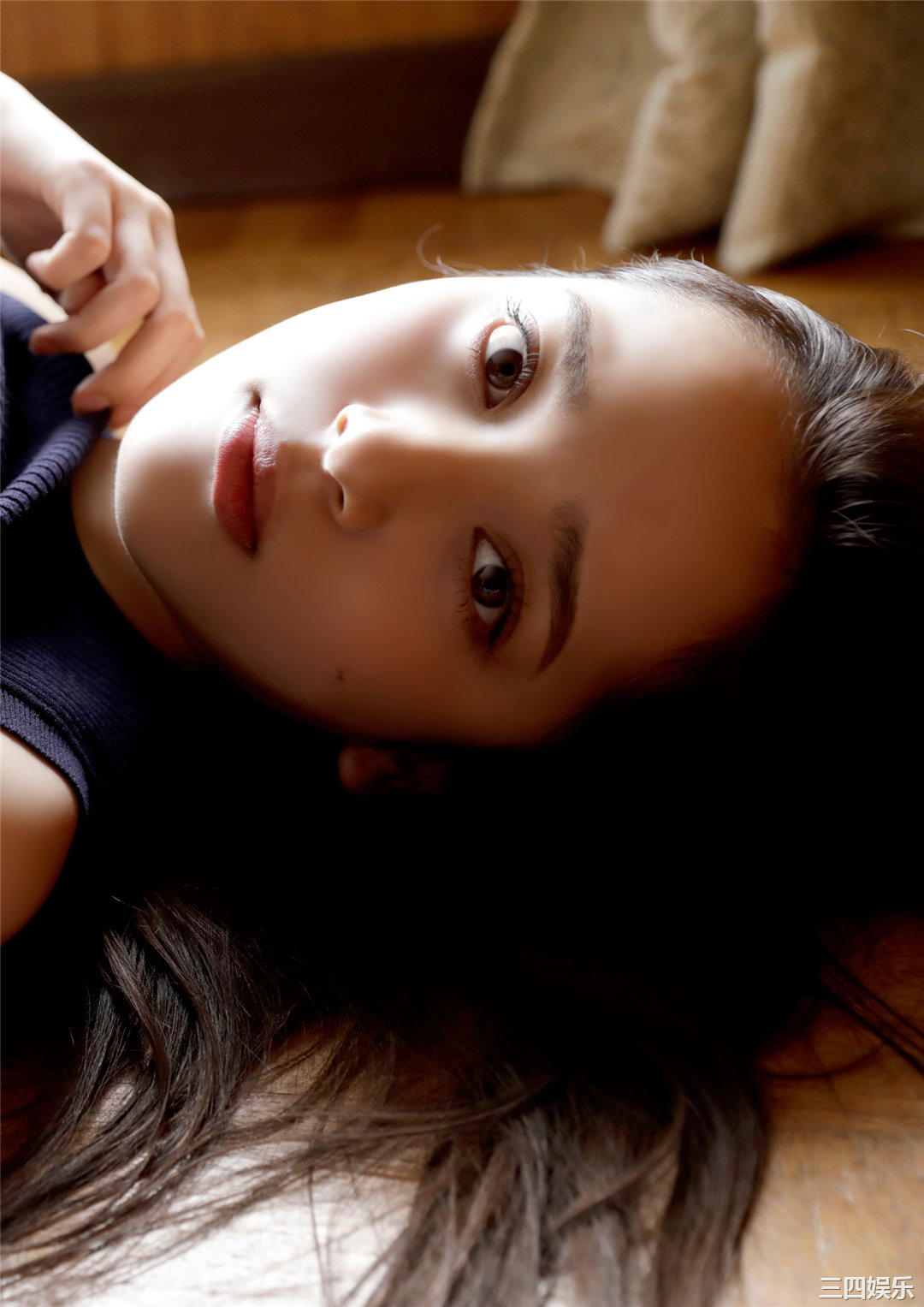 都丸纱也华写真集《ヴィーナスの眼差し》高清全本