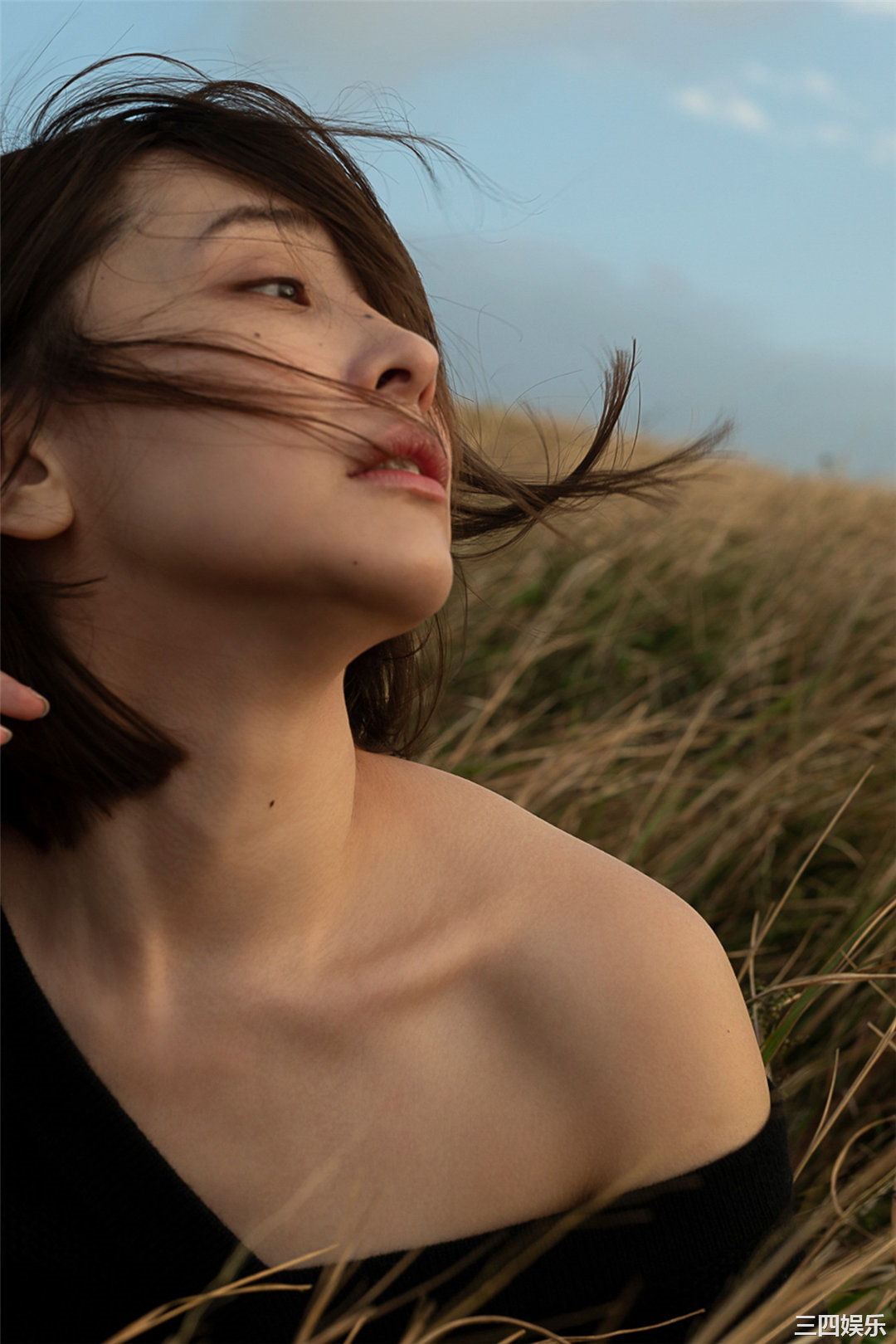 山崎真实写真集《ひとときの恋人》高清全本