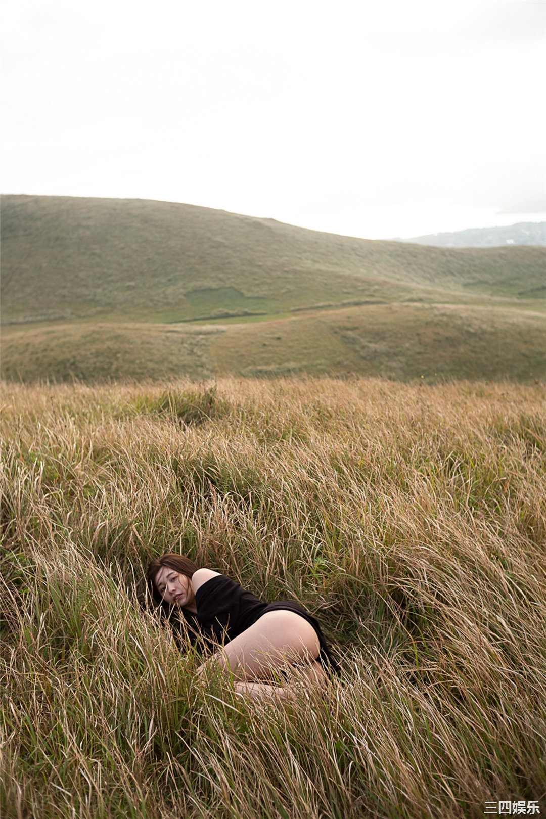 山崎真实写真集《ひとときの恋人》高清全本