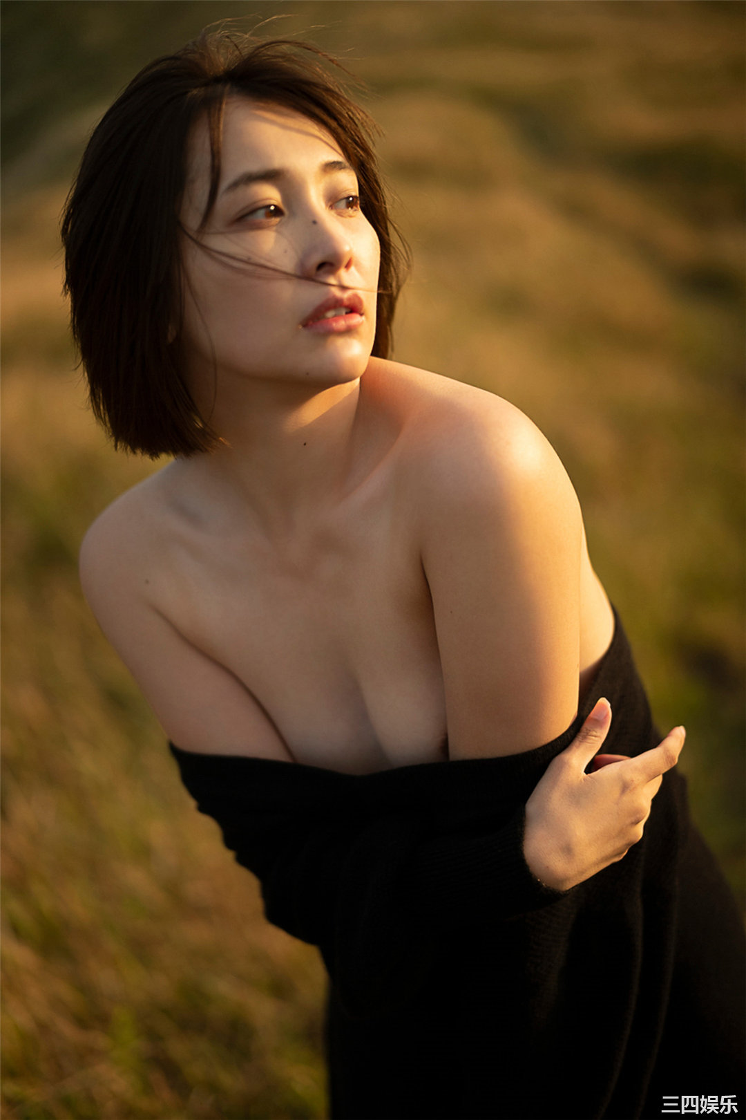 山崎真实写真集《ひとときの恋人》高清全本