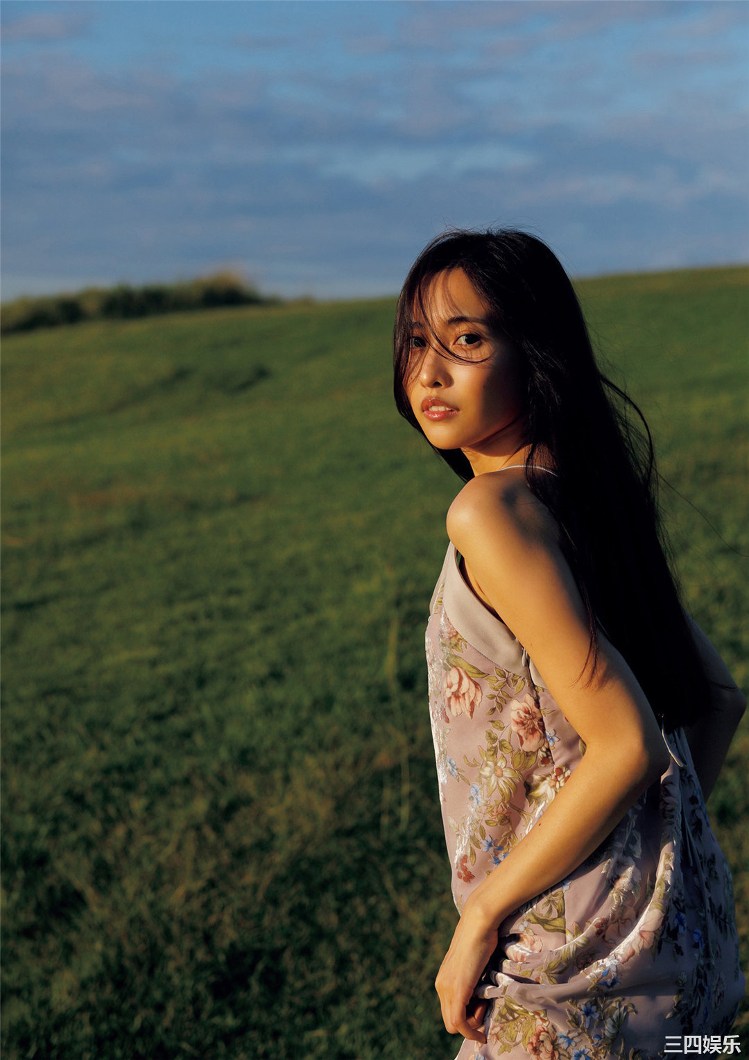 佐野雏子写真集《COLORS》高清全本