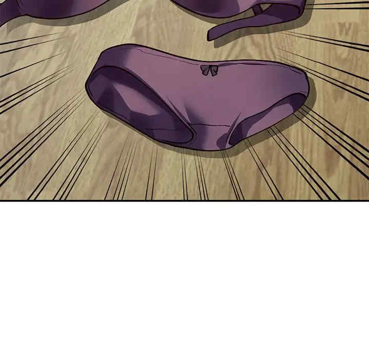 小镇上的女人们/她们的小秘密