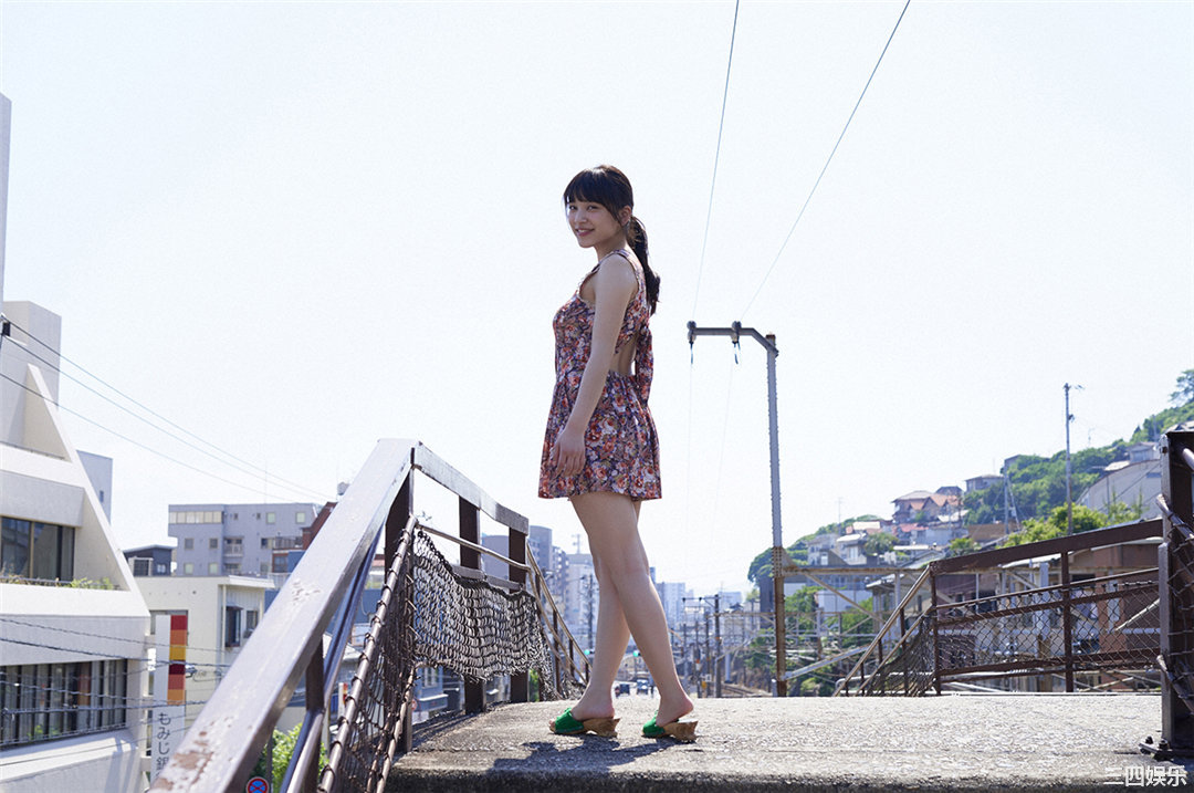 都丸纱也华写真集《[WPB-net] No.184 夏の扉をあけて》高清全本