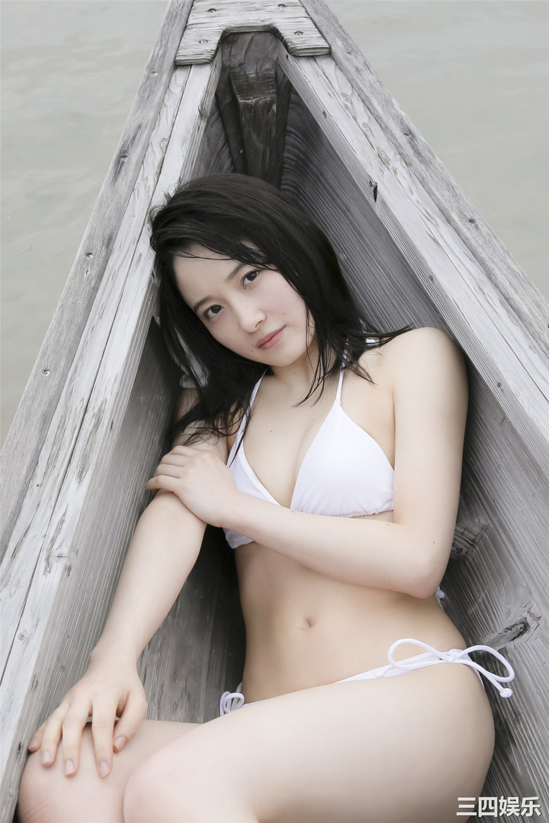 森户知沙希写真集《[Hello! Project Digital Books] Vol.206》高清全本