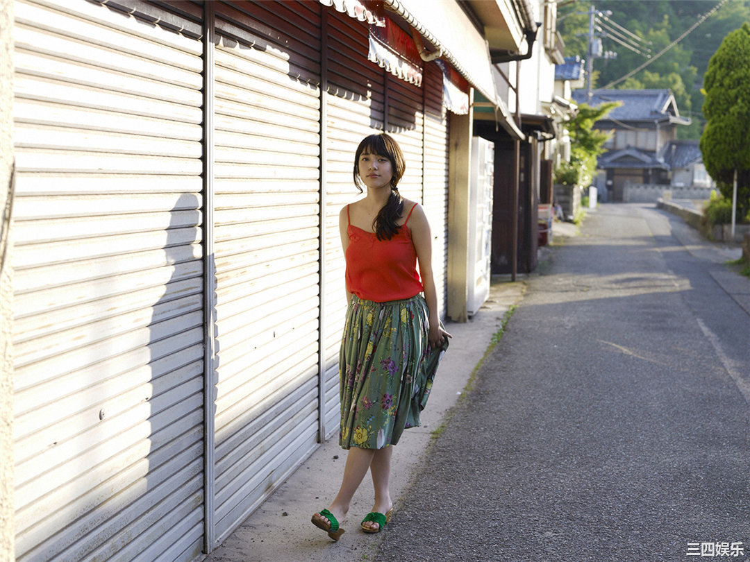 都丸纱也华写真集《[WPB-net] No.184 夏の扉をあけて》高清全本