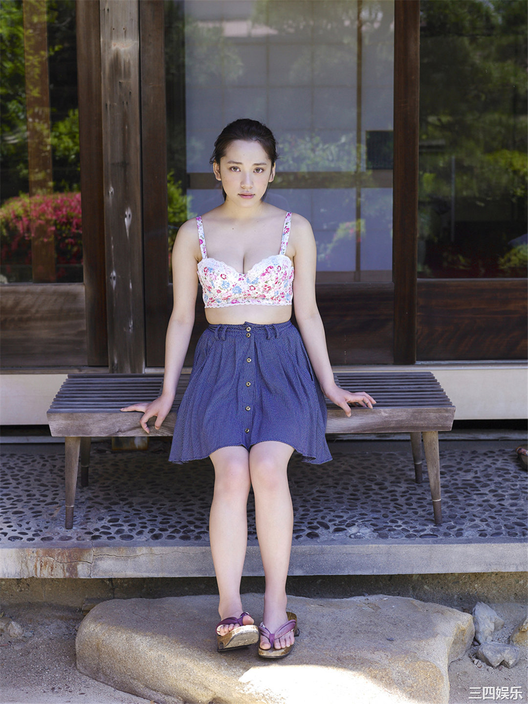 都丸纱也华写真集《[WPB-net] No.184 夏の扉をあけて》高清全本