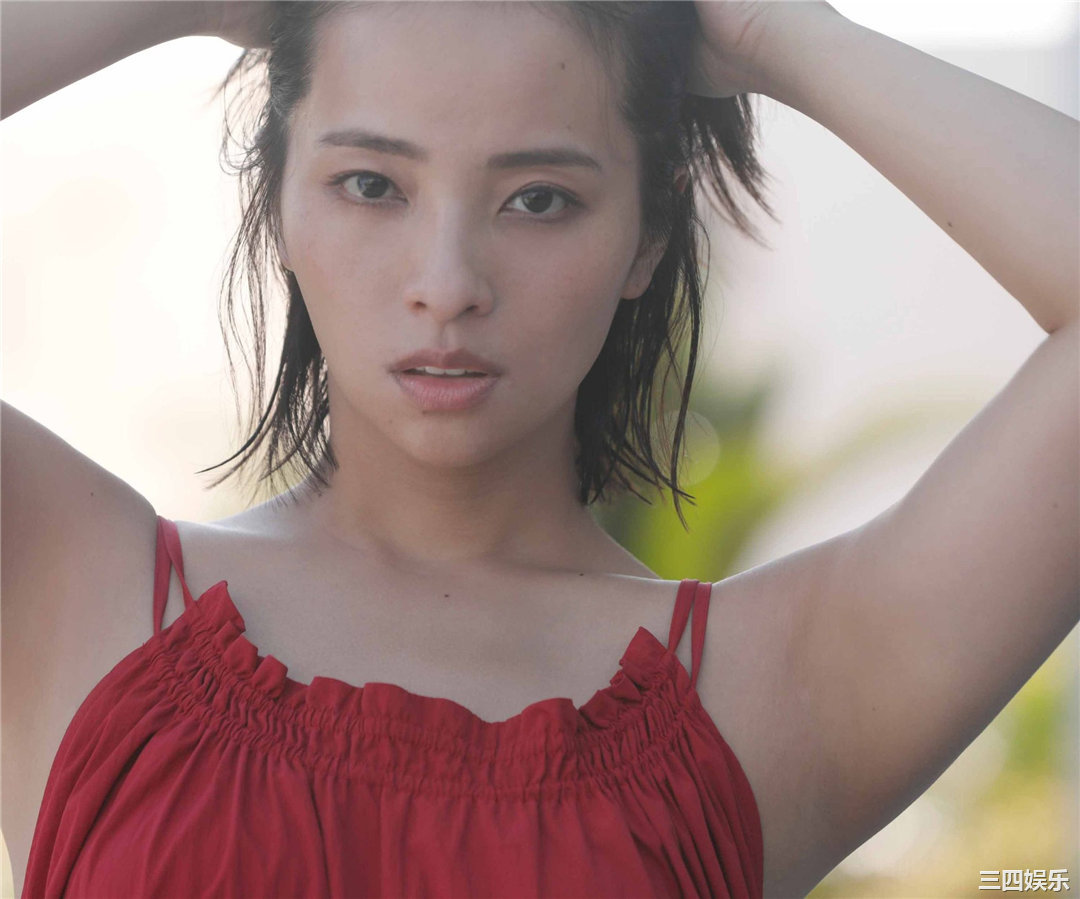 水崎绫女写真集《最後の恋》普清全本